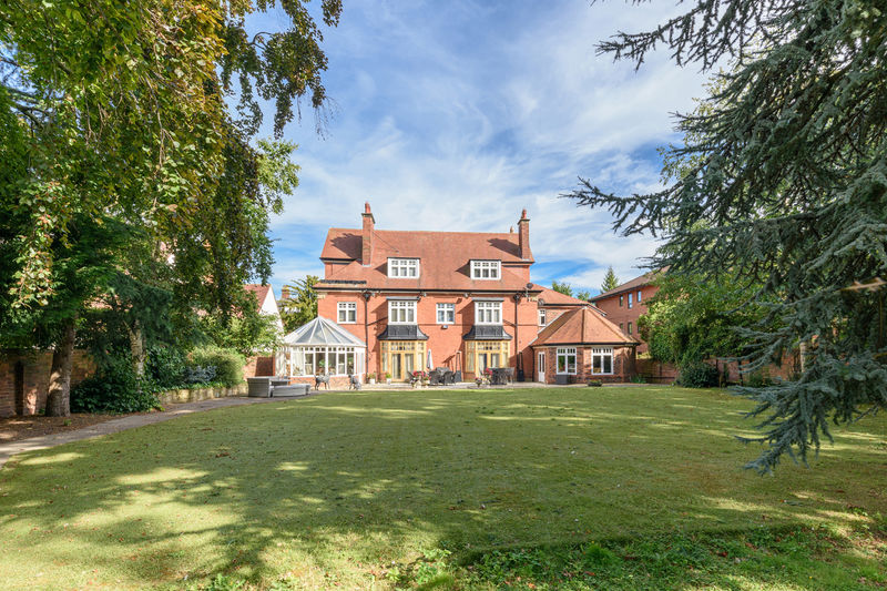 Main Image